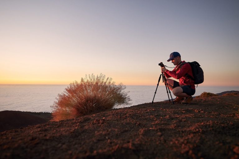 Hobby-photographer-waiting-for-beautiful-sunset-By-Jaromír-Chalabala-2-1500x1000